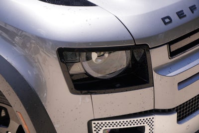 2023 Land Rover Defender 110 SE