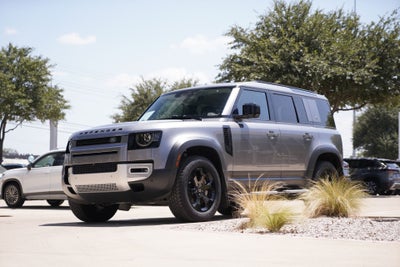 2023 Land Rover Defender 110 SE