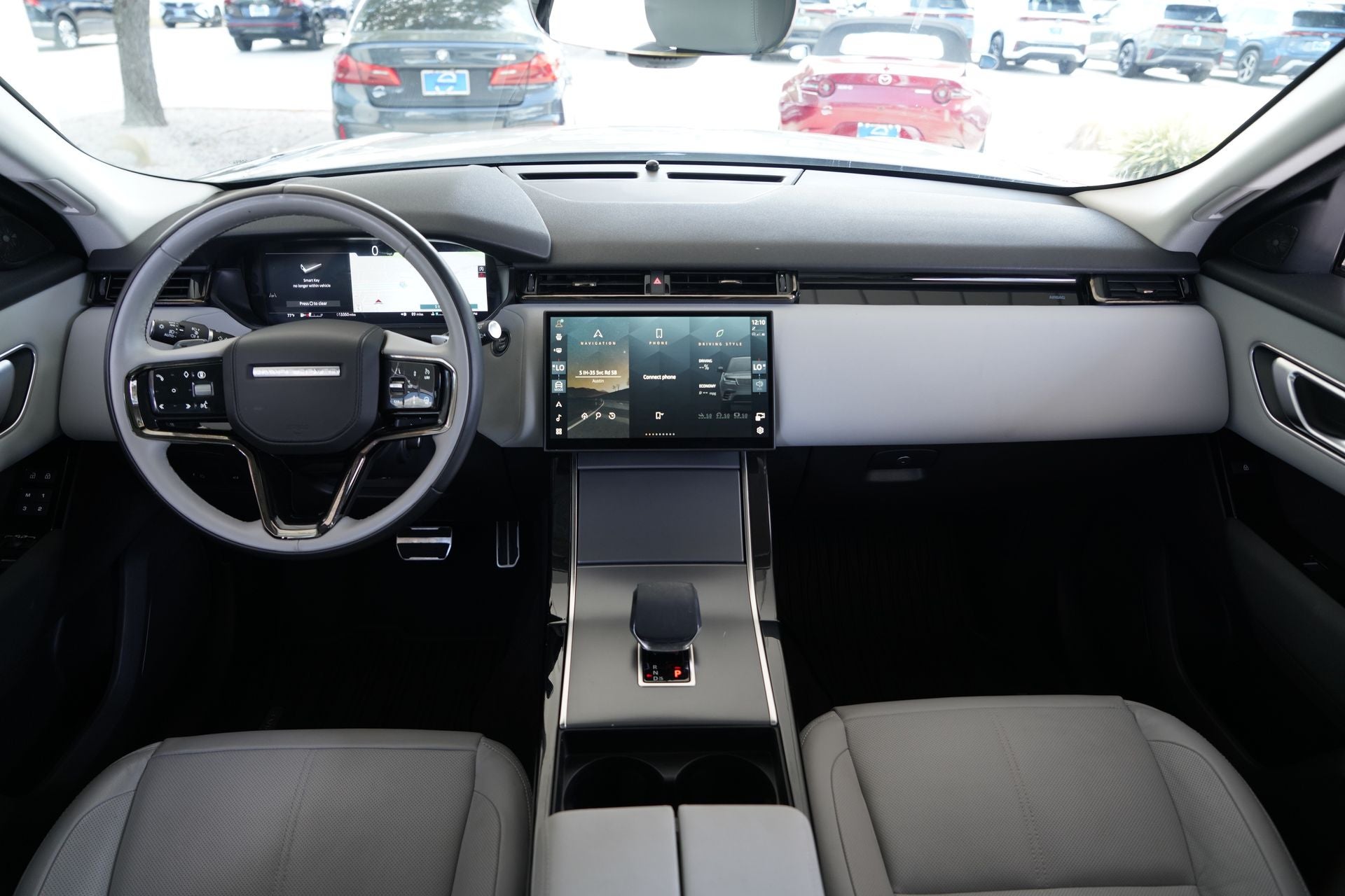 2025 Land Rover Range Rover Velar Dynamic SE
