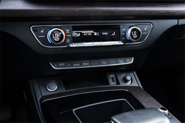 2023 Audi Q5 Sportback 45 S line Premium quattro