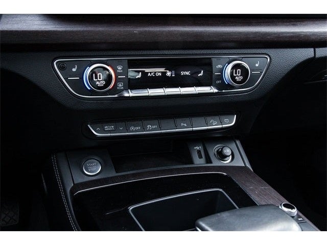 2023 Audi Q5 Sportback 45 S line Premium quattro