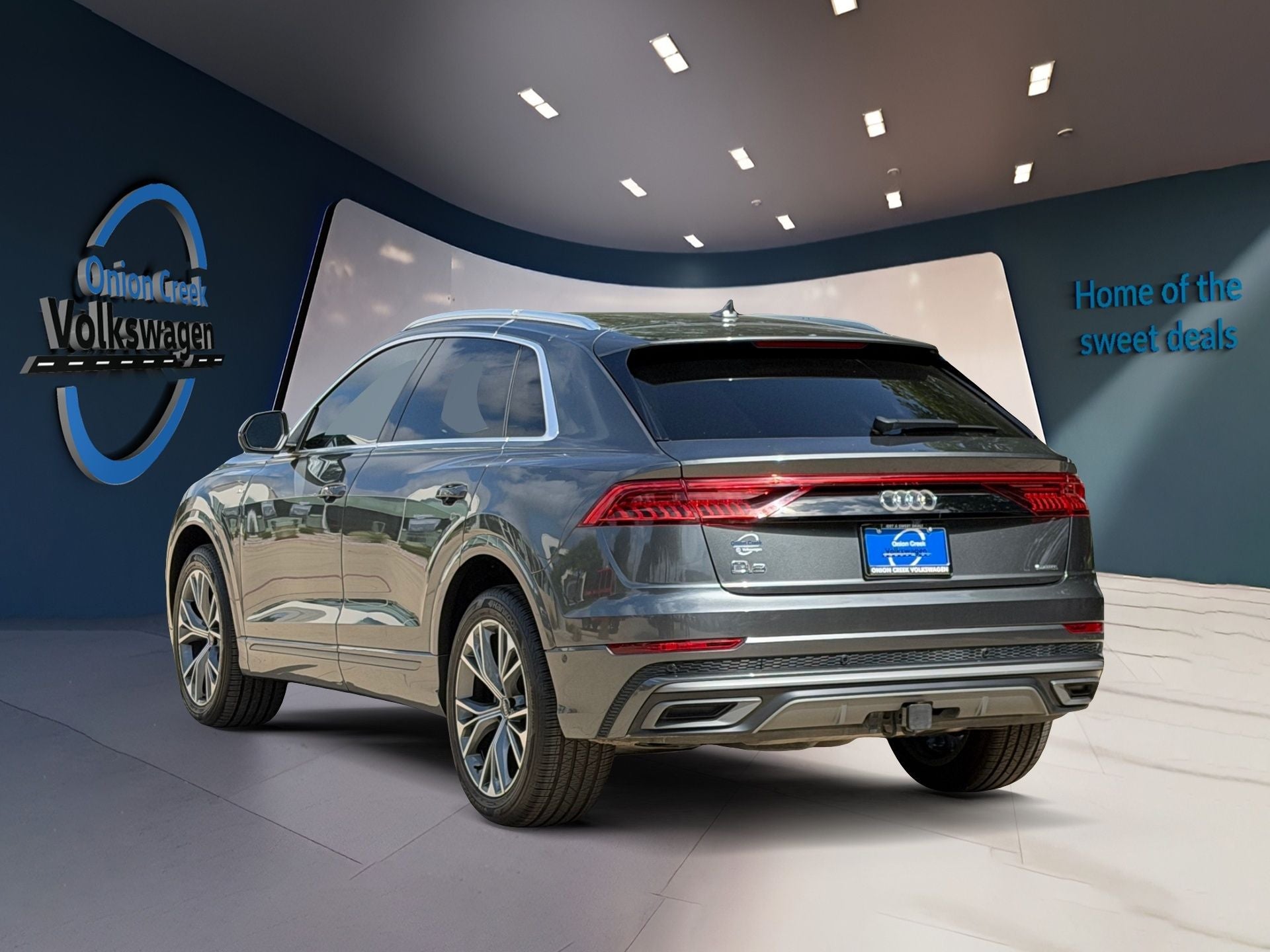 2021 Audi Q8 55 Premium Plus quattro