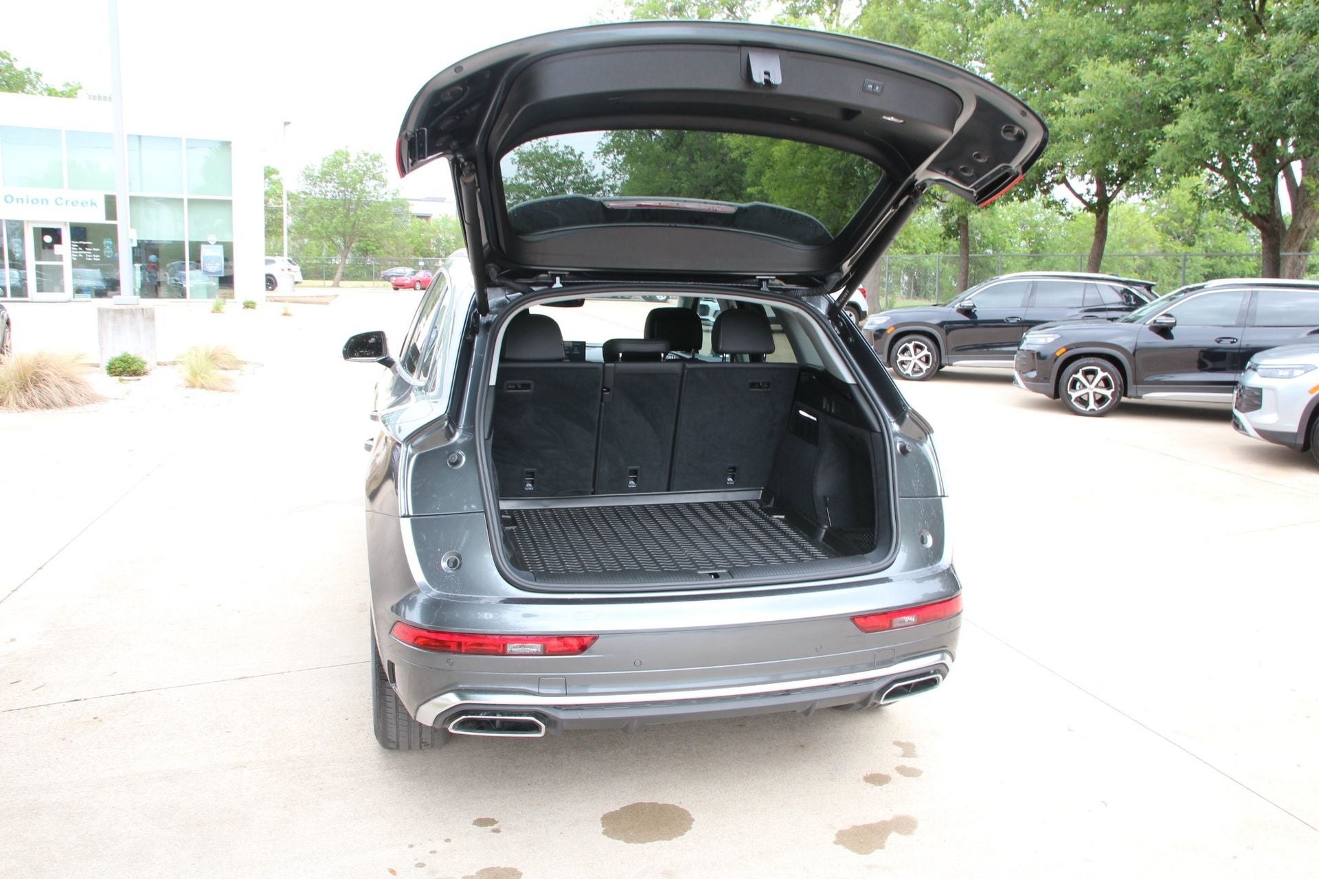 2023 Audi Q5 45 S line Premium quattro