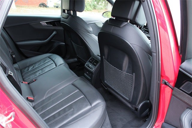 2023 Audi A4 45 S line Premium Plus quattro