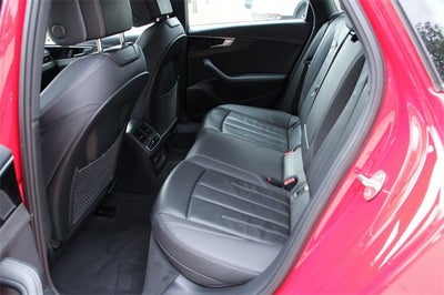 2023 Audi A4 45 S line Premium Plus quattro