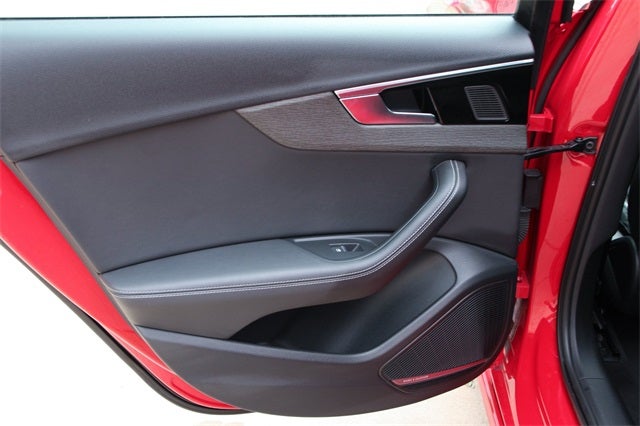 2023 Audi A4 45 S line Premium Plus quattro