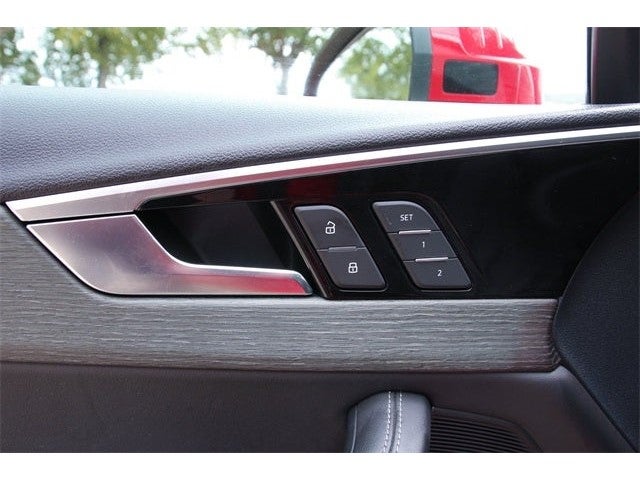 2023 Audi A4 45 S line Premium Plus quattro