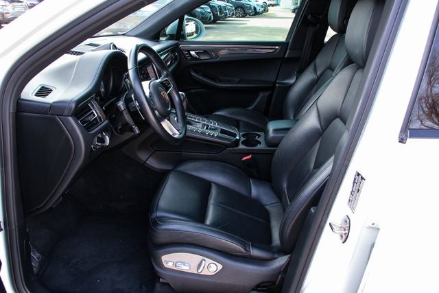 2020 Porsche Macan S