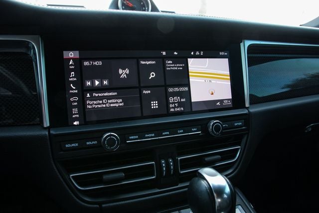 2020 Porsche Macan S