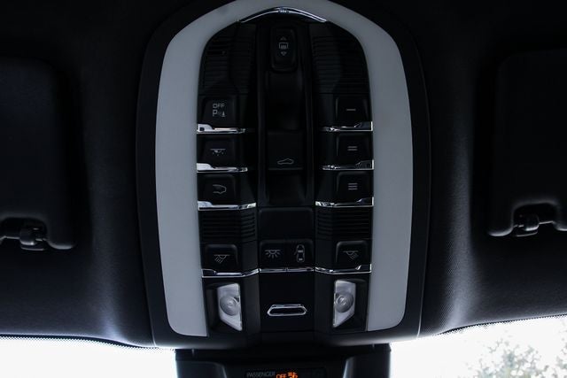 2020 Porsche Macan S