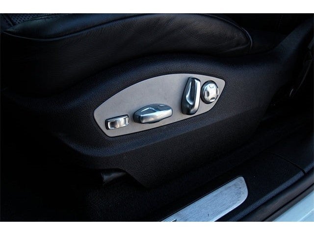 2020 Porsche Macan S