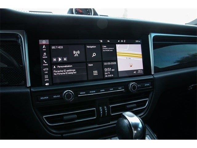 2020 Porsche Macan S