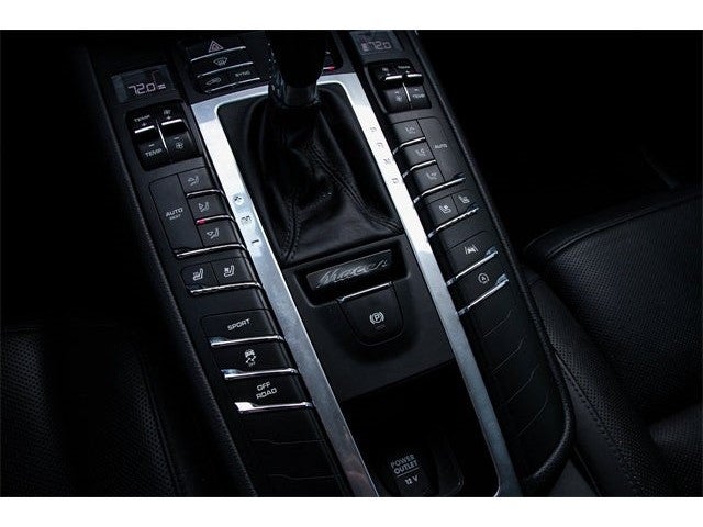 2020 Porsche Macan S