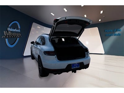 2020 Porsche Macan S