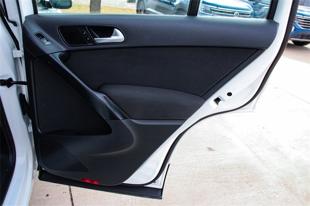 2018 Volkswagen Tiguan Limited 2.0T