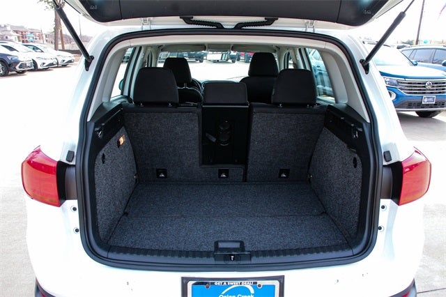 2018 Volkswagen Tiguan Limited 2.0T