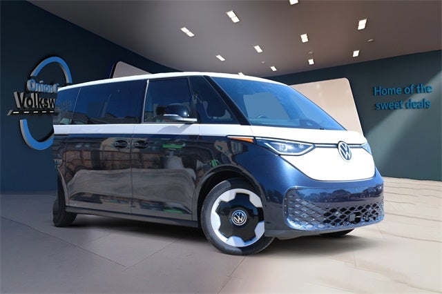 2025 Volkswagen ID. Buzz Pro S Plus