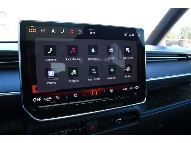 2025 Volkswagen ID. Buzz Pro S Plus