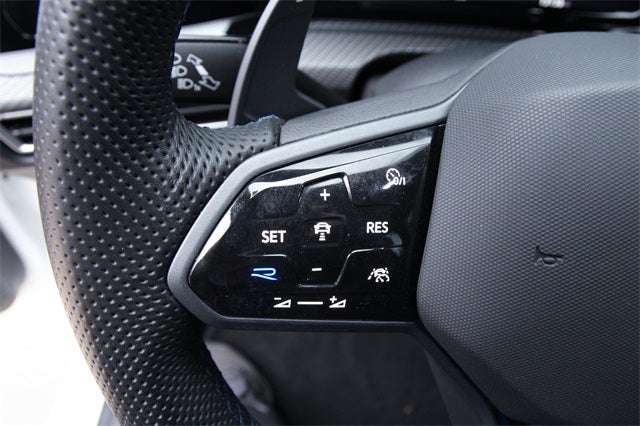 2024 Volkswagen Golf R 2.0T