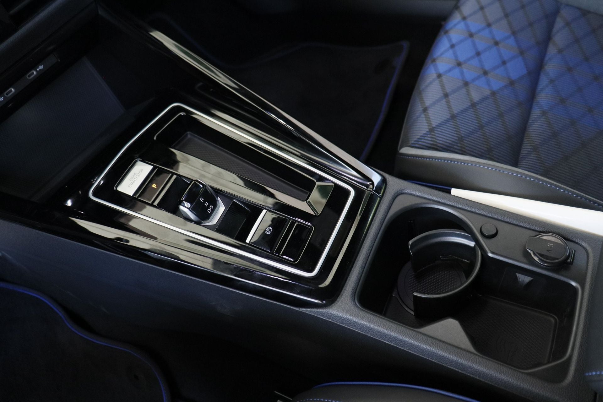 2026 Volkswagen Golf R 2.0T