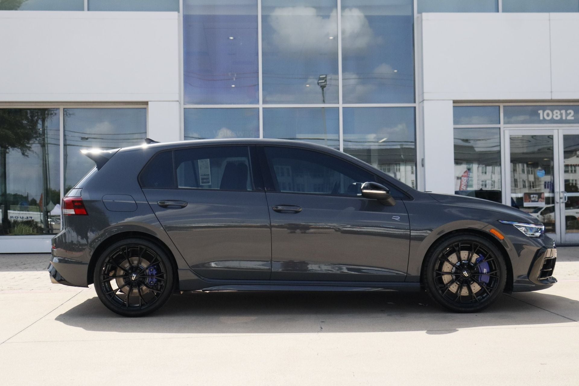2026 Volkswagen Golf R 2.0T