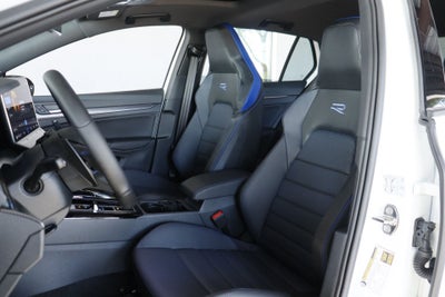 2026 Volkswagen Golf R 2.0T