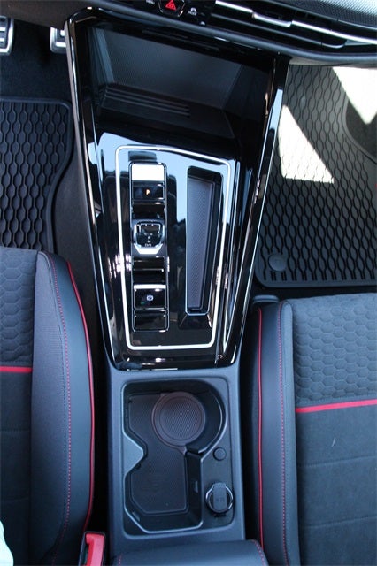 2026 Volkswagen Golf GTI 2.0T SE