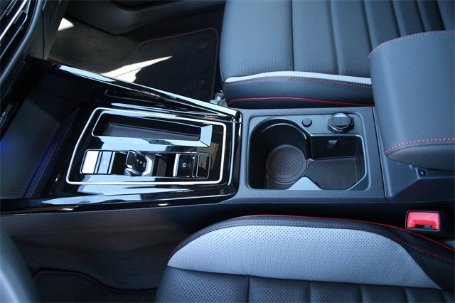 2026 Volkswagen Golf GTI AUTOBAHN