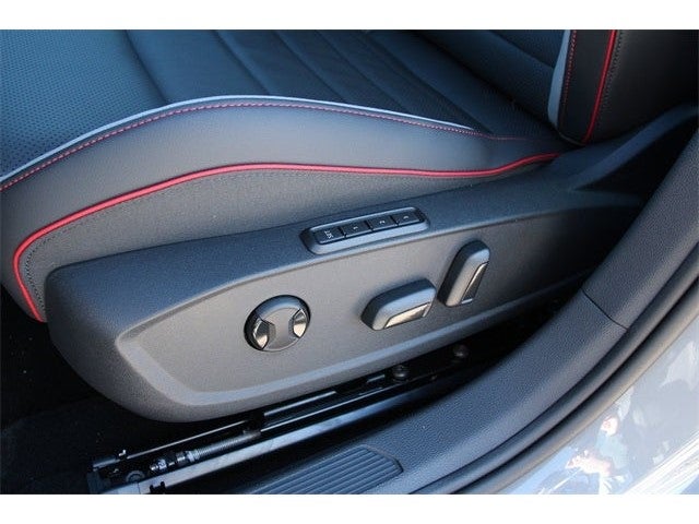 2026 Volkswagen Golf GTI AUTOBAHN