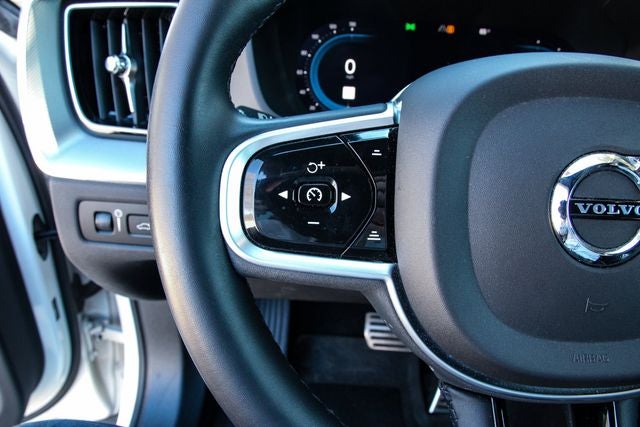 2022 Volvo XC60 Recharge Plug-In Hybrid T8 Polestar