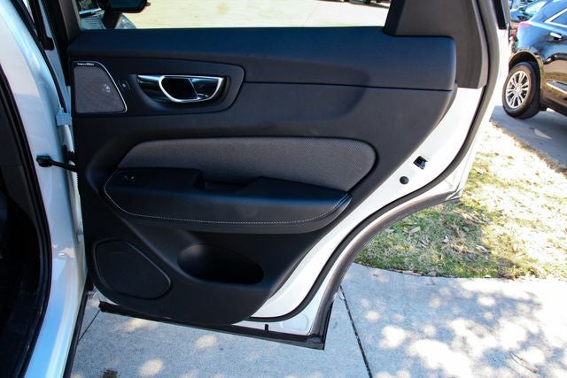 2022 Volvo XC60 Recharge Plug-In Hybrid T8 Polestar