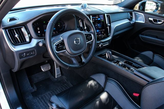 2022 Volvo XC60 Recharge Plug-In Hybrid T8 Polestar