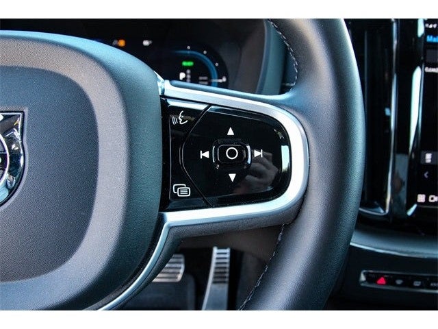 2022 Volvo XC60 Recharge Plug-In Hybrid T8 Polestar