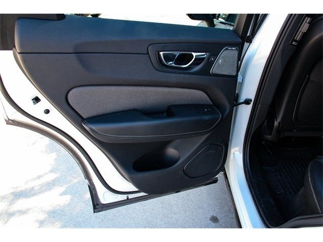 2022 Volvo XC60 Recharge Plug-In Hybrid T8 Polestar