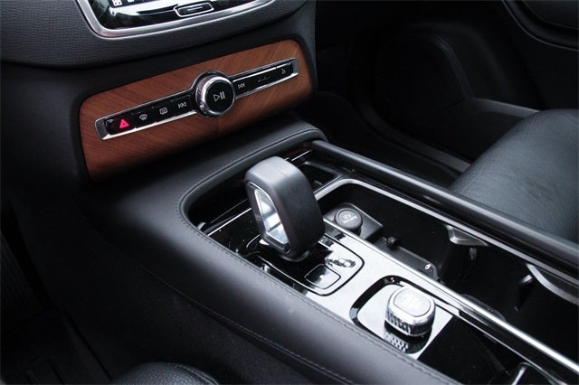 2023 Volvo XC90 B6 Plus 7-Seater