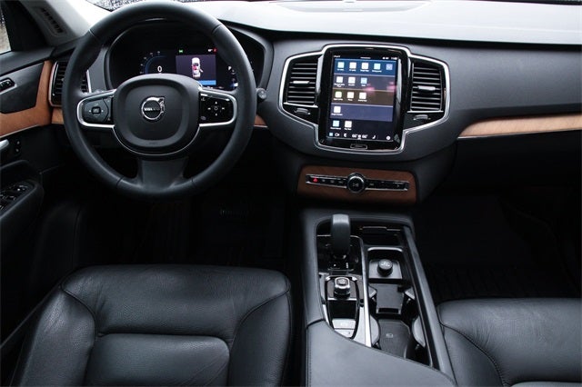 2023 Volvo XC90 B6 Plus 7-Seater