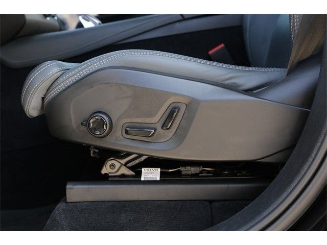 2024 Volvo XC90 Recharge Plug-In Hybrid Ultimate