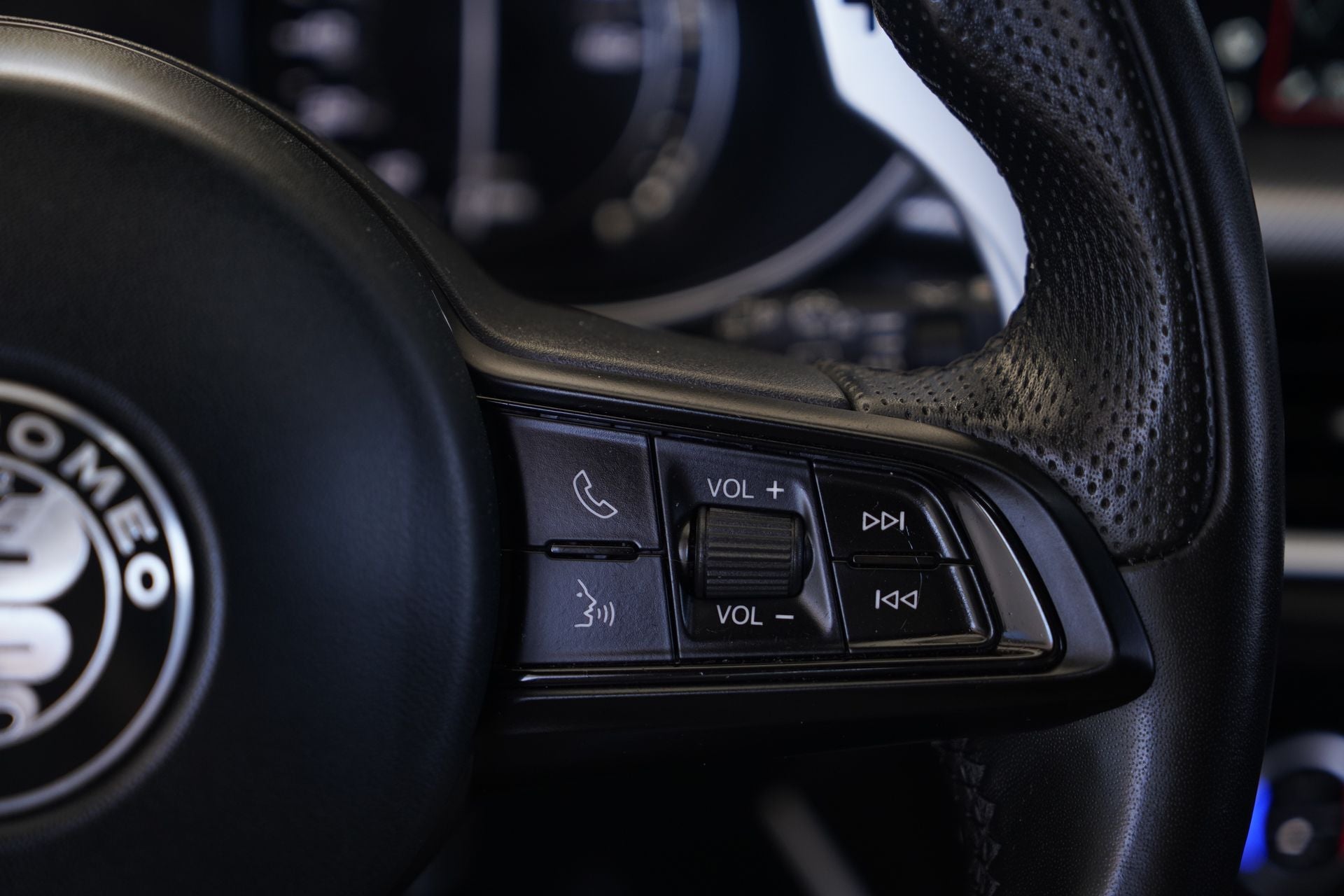 2023 Alfa Romeo Stelvio Veloce