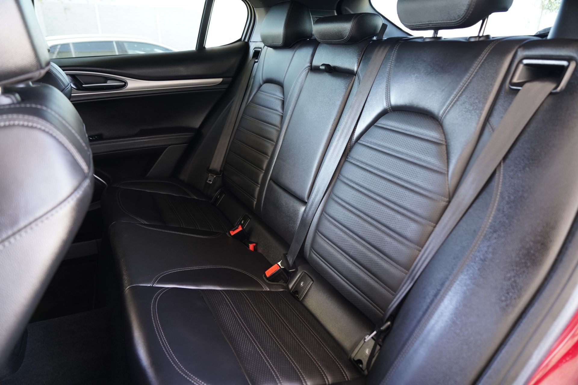 2023 Alfa Romeo Stelvio Veloce
